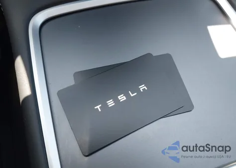 2023 Tesla Model Y Awd/Long Range Dual Motor All-Wheel Drive из США, поврежденный, VIN 7SAYGDEE0PA094810